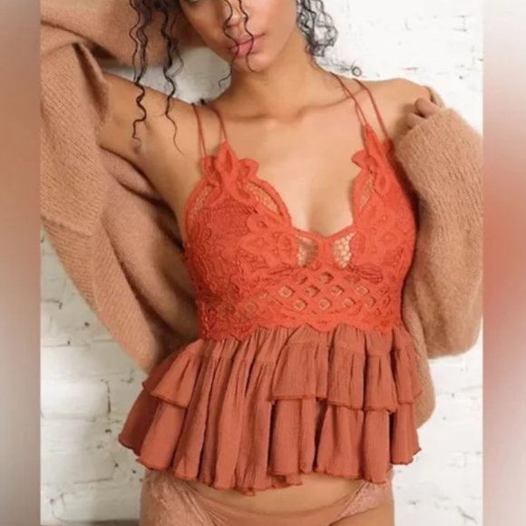 Free People Adella Cami Top NWT size M - Picture 3 of 3